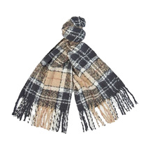 Barbour Saltburn Beanie and Tartan Scarf Gift Set